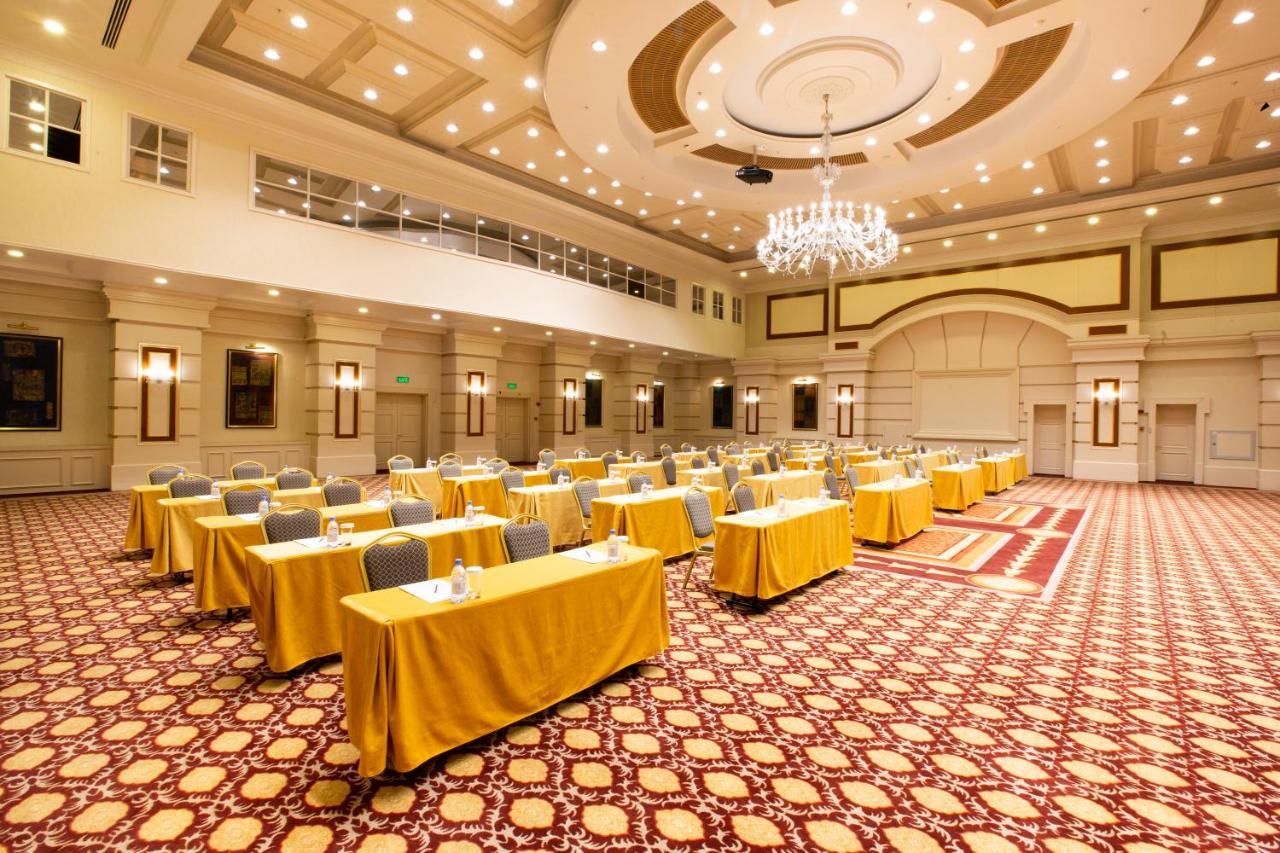 Rixos President Hotel Astana Eksteriør bilde