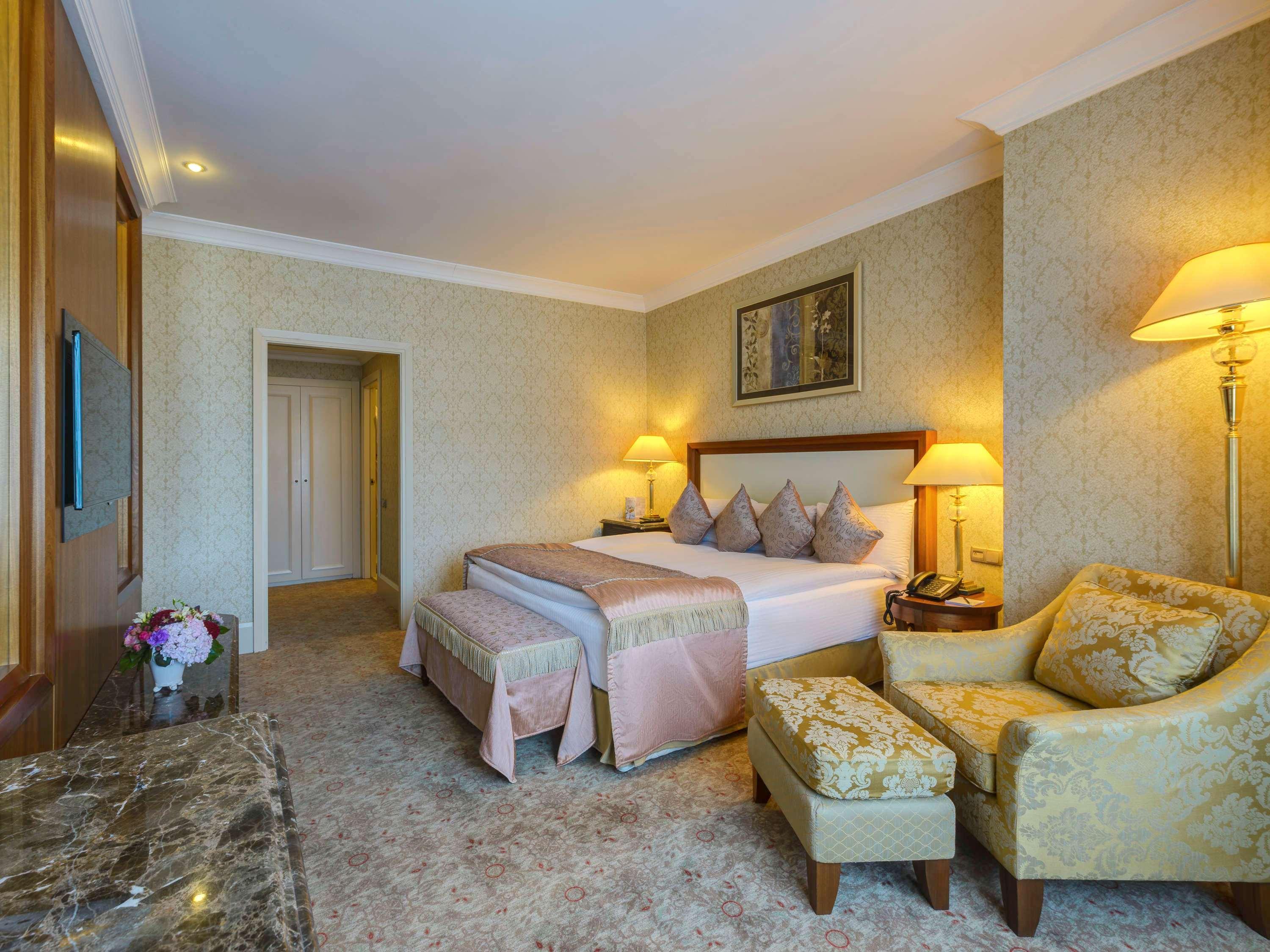 Rixos President Hotel Astana Eksteriør bilde