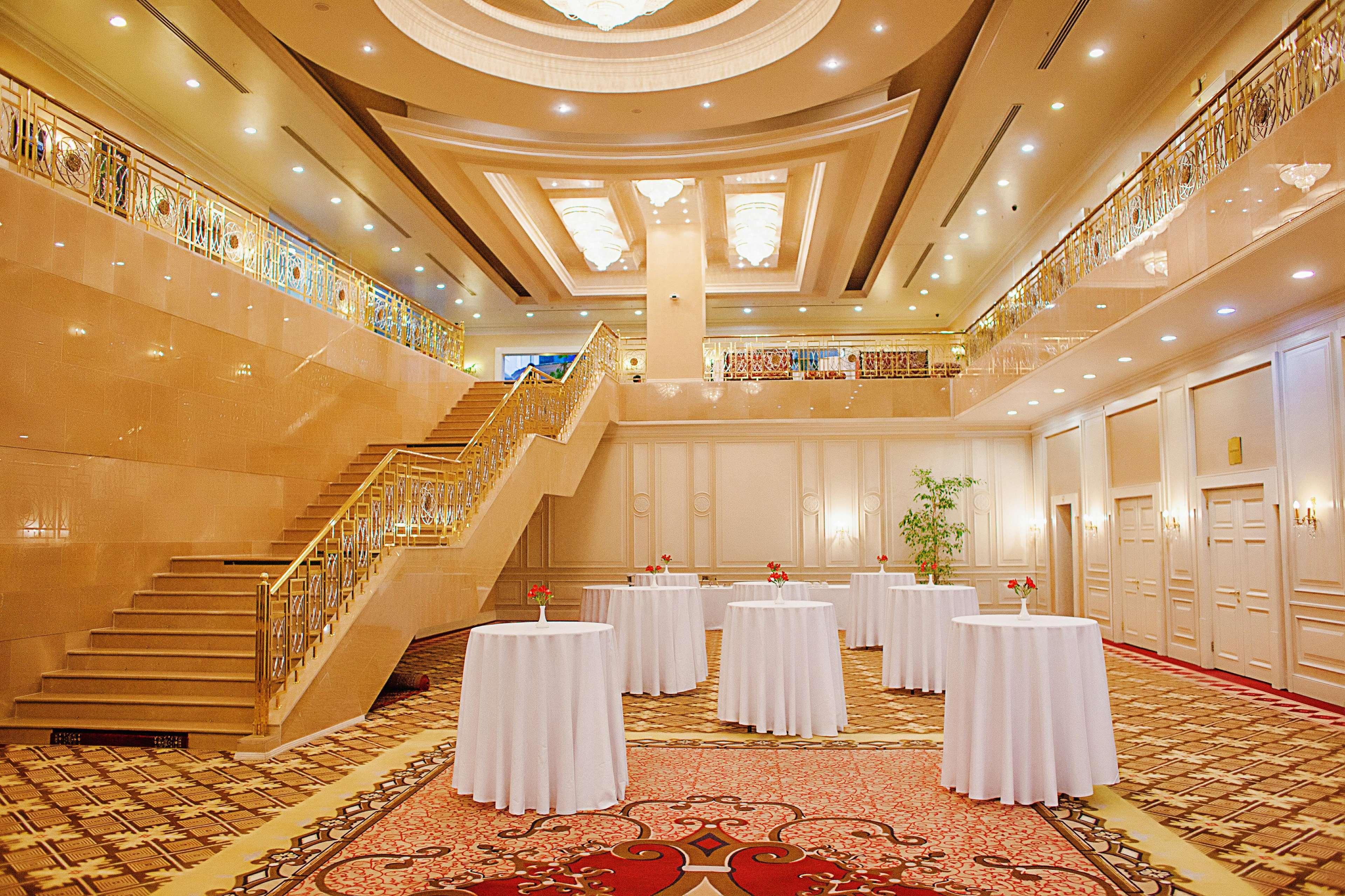 Rixos President Hotel Astana Eksteriør bilde