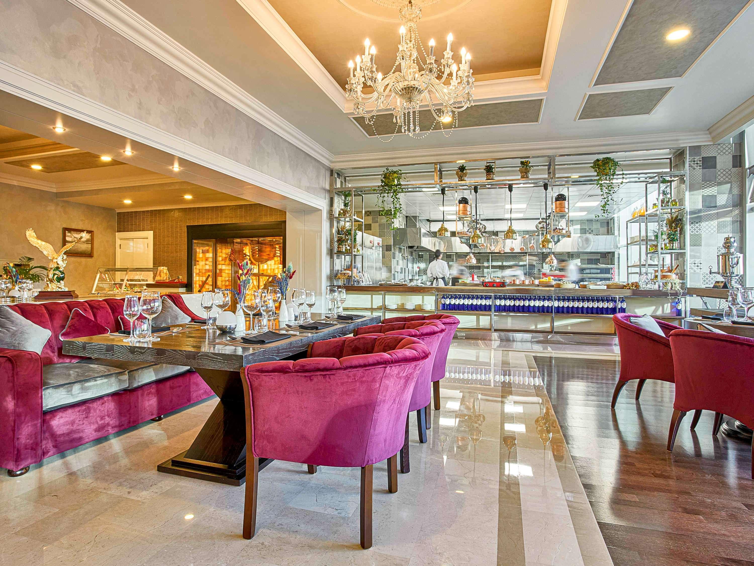 Rixos President Hotel Astana Eksteriør bilde