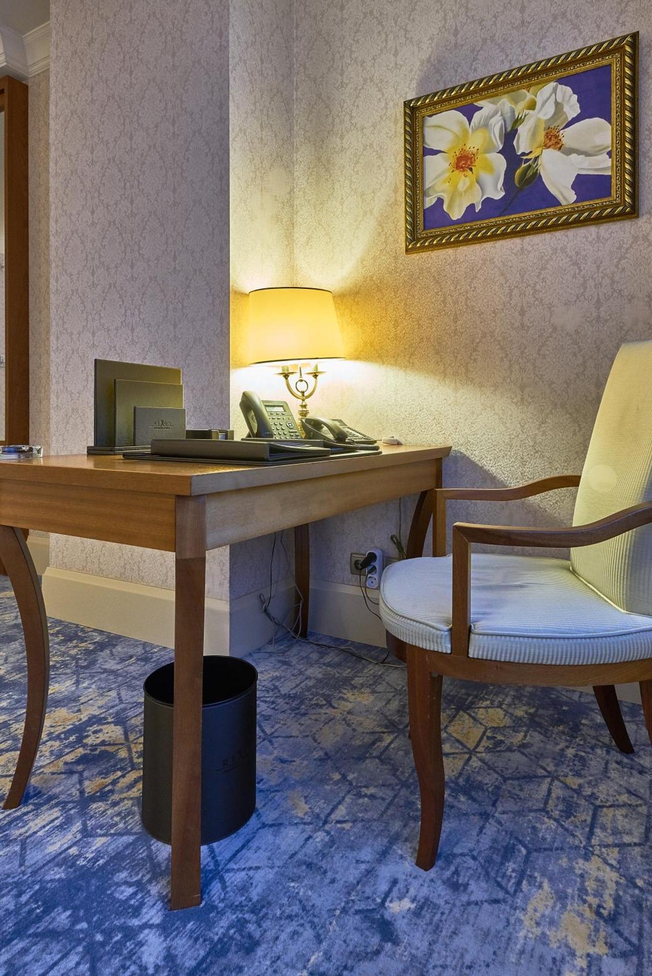 Rixos President Hotel Astana Eksteriør bilde